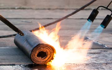 Wall asphalt flat roofing repairs