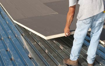 benefits of insulating Wall flat roofing